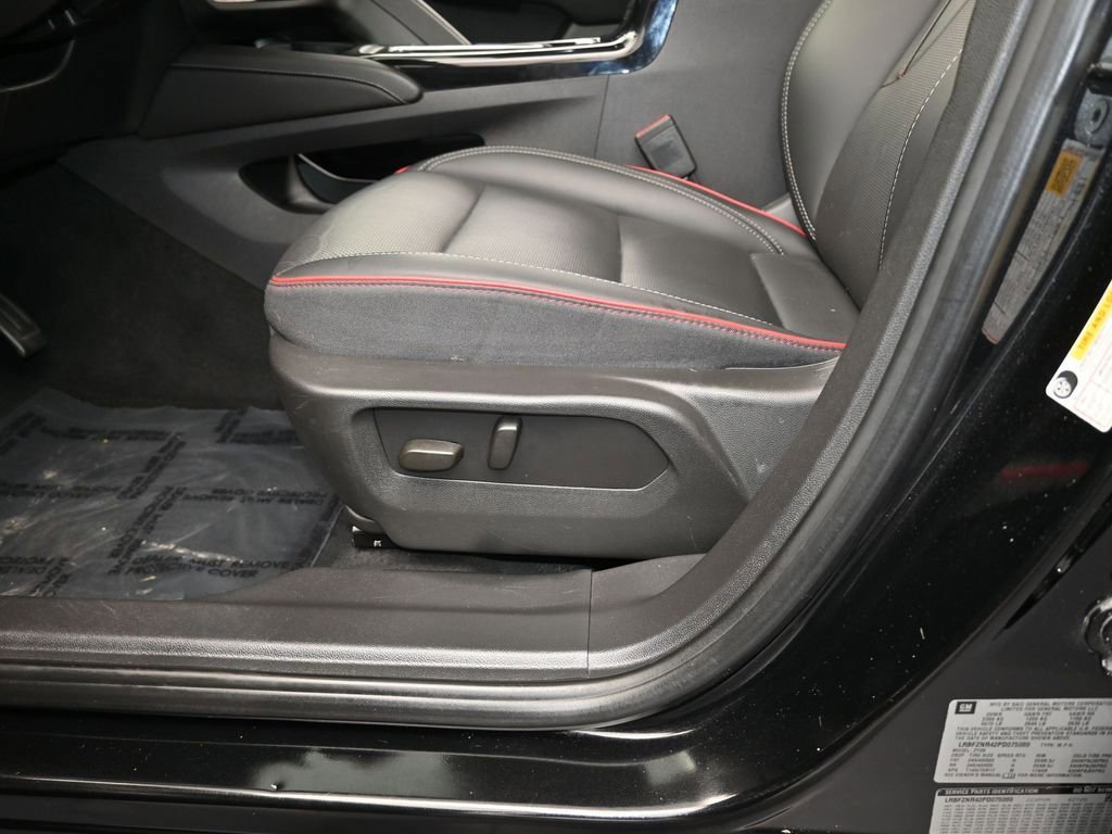 Used 2023 Buick Envision Essence w/ Technology Package I image 18