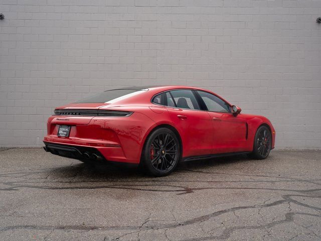 Used 2025 Porsche Panamera GTS image 7