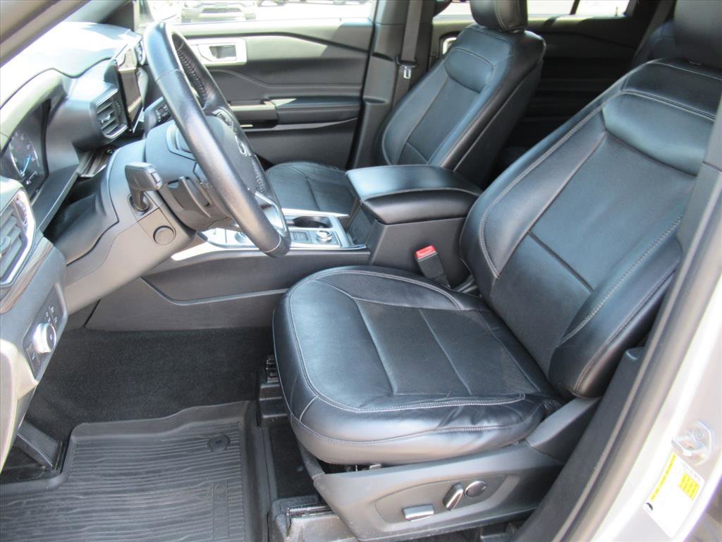 Used 2020 Ford Explorer Limited image 17