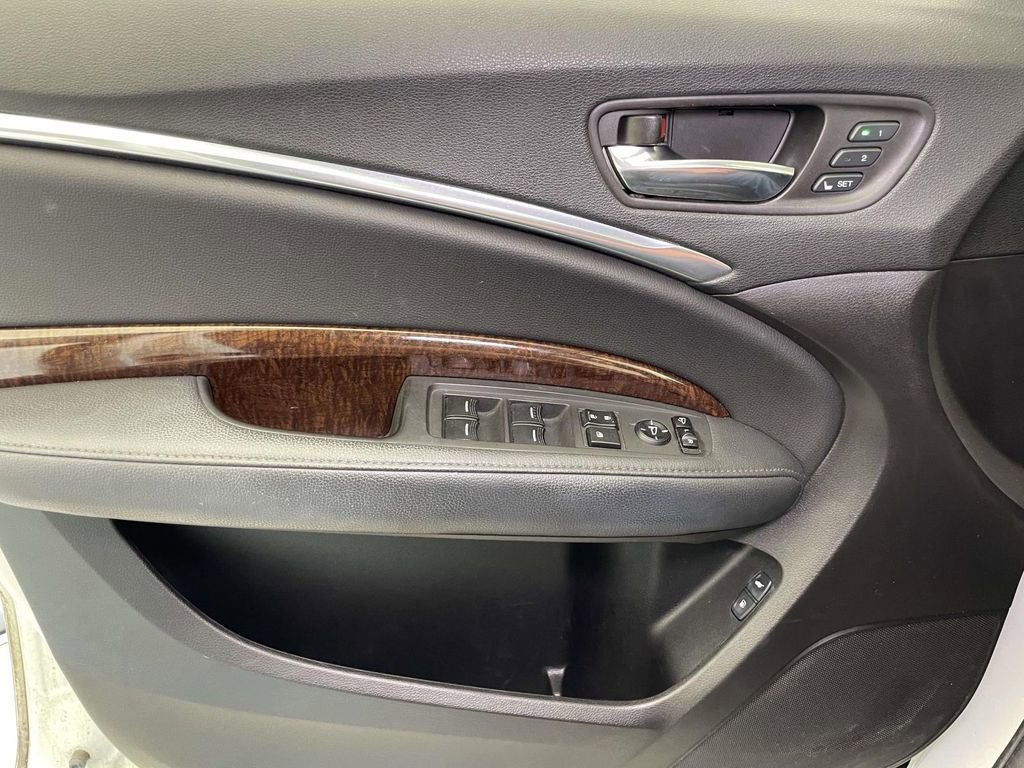 Used 2017 Acura MDX SH-AWD w/ Tech & Entertainment image 31