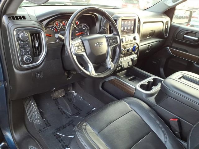 Used 2020 Chevrolet Silverado 1500 RST w/ All-Star Edition image 3