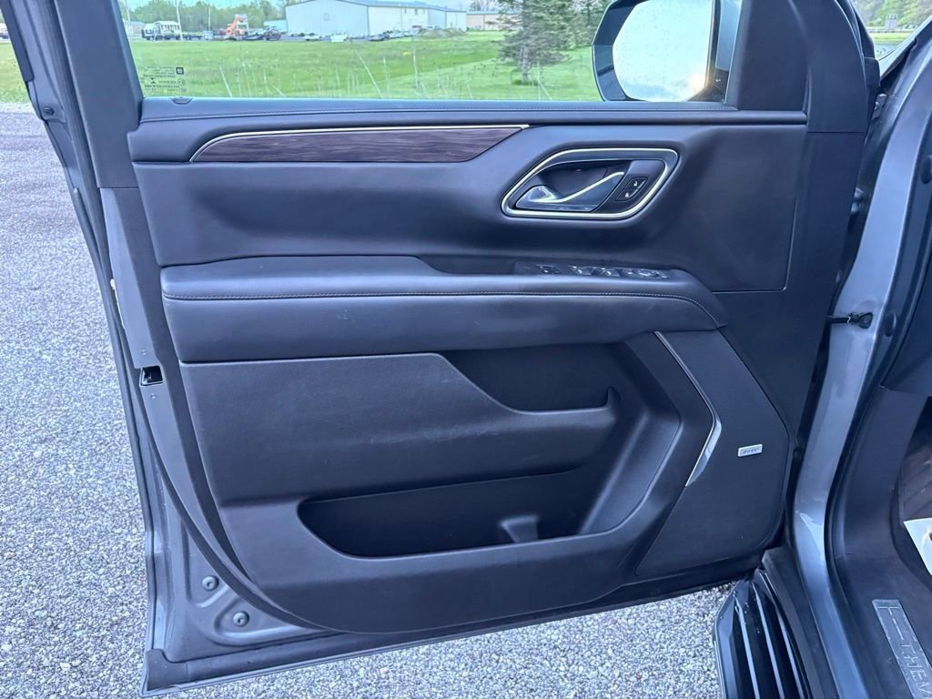 Used 2021 Chevrolet Tahoe LT AWD/4WD image 9