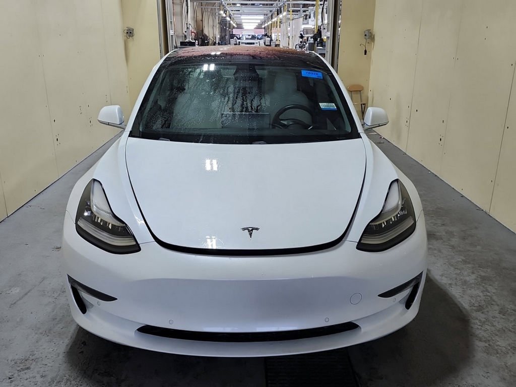 Used 2018 Tesla Model 3 Long Range image 2