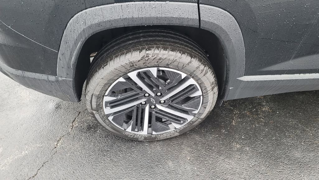 New 2026 Chevrolet Equinox RS w/ Convenience Package III image 13