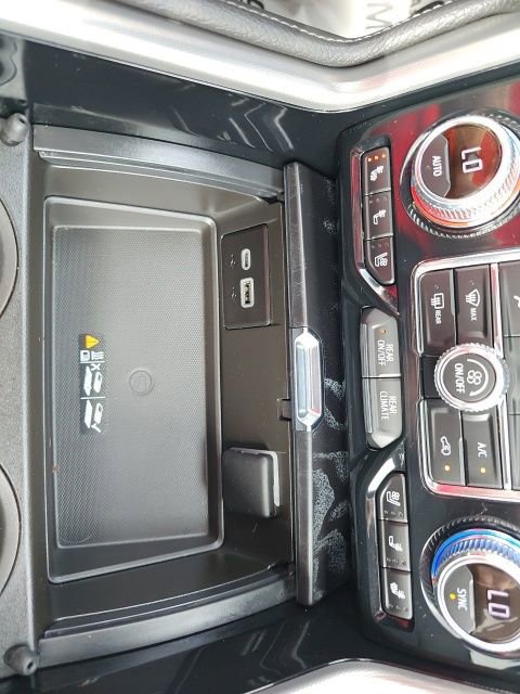 Used 2023 GMC Yukon Denali image 50