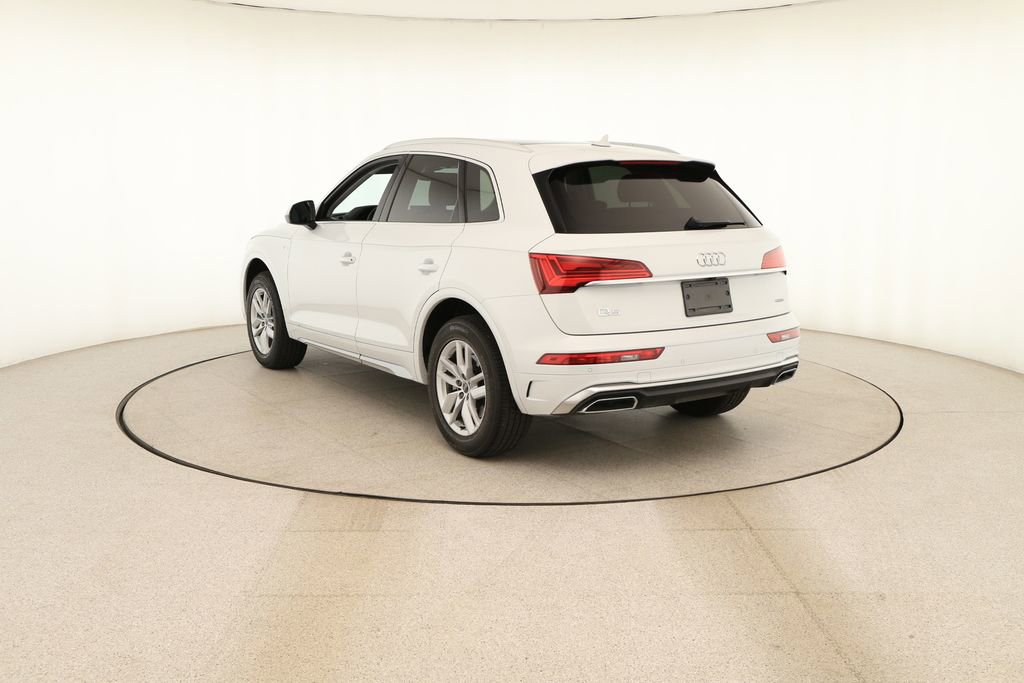 Certified 2022 Audi Q5 2.0T Premium AWD/4WD image 4