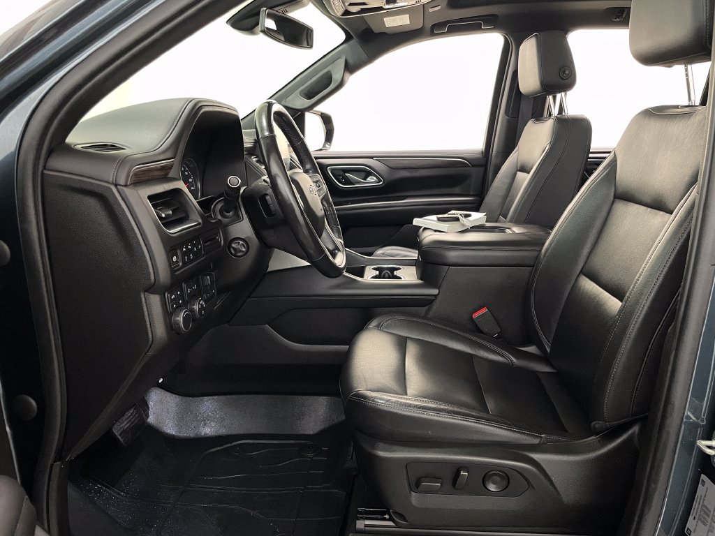 Used 2021 Chevrolet Tahoe Z71 w/ Z71 Signature Package AWD/4WD image 9