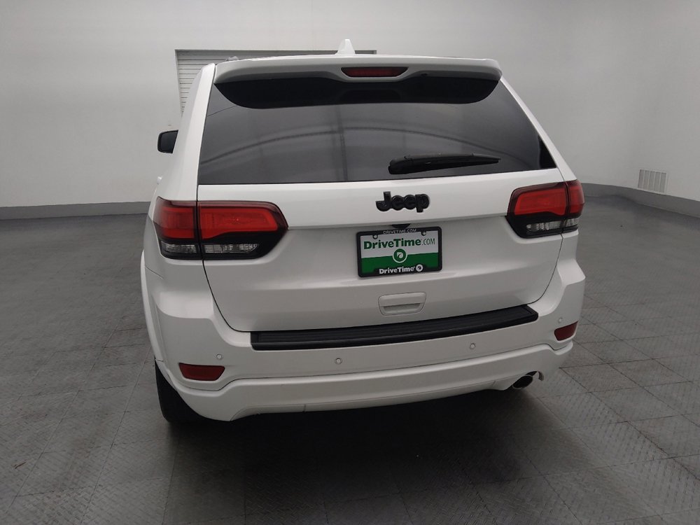Used 2018 Jeep Grand Cherokee Altitude image 6