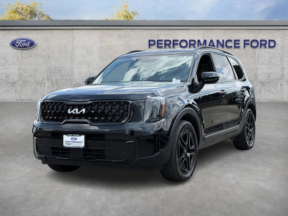Used 2024 Kia Telluride EX X-Line image 2