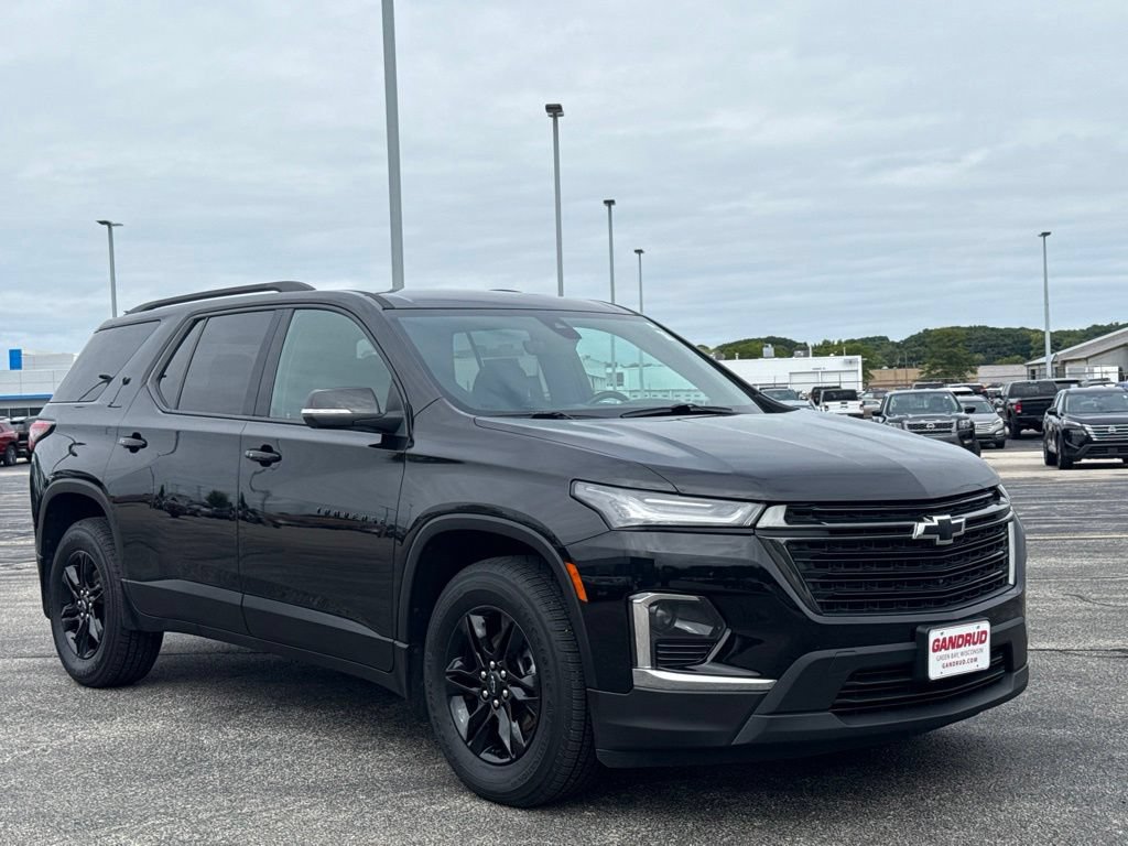 Certified 2022 Chevrolet Traverse LT w/ Midnight/Sport Edition AWD/4WD image 1