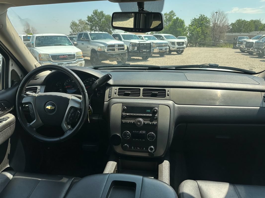 Used 2012 Chevrolet Avalanche LT w/ Suspension Package, Off-Road AWD/4WD image 26