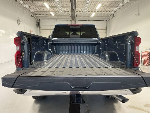 New 2025 Chevrolet Silverado 3500 LT w/ Safety Package AWD/4WD image 15