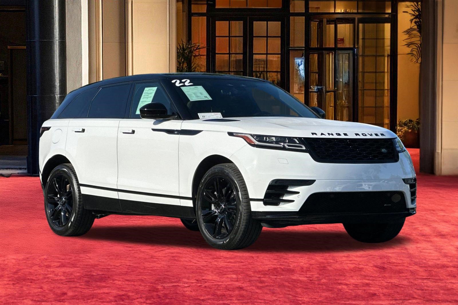 Certified 2022 Land Rover Range Rover Velar R-Dynamic S AWD/4WD image 7