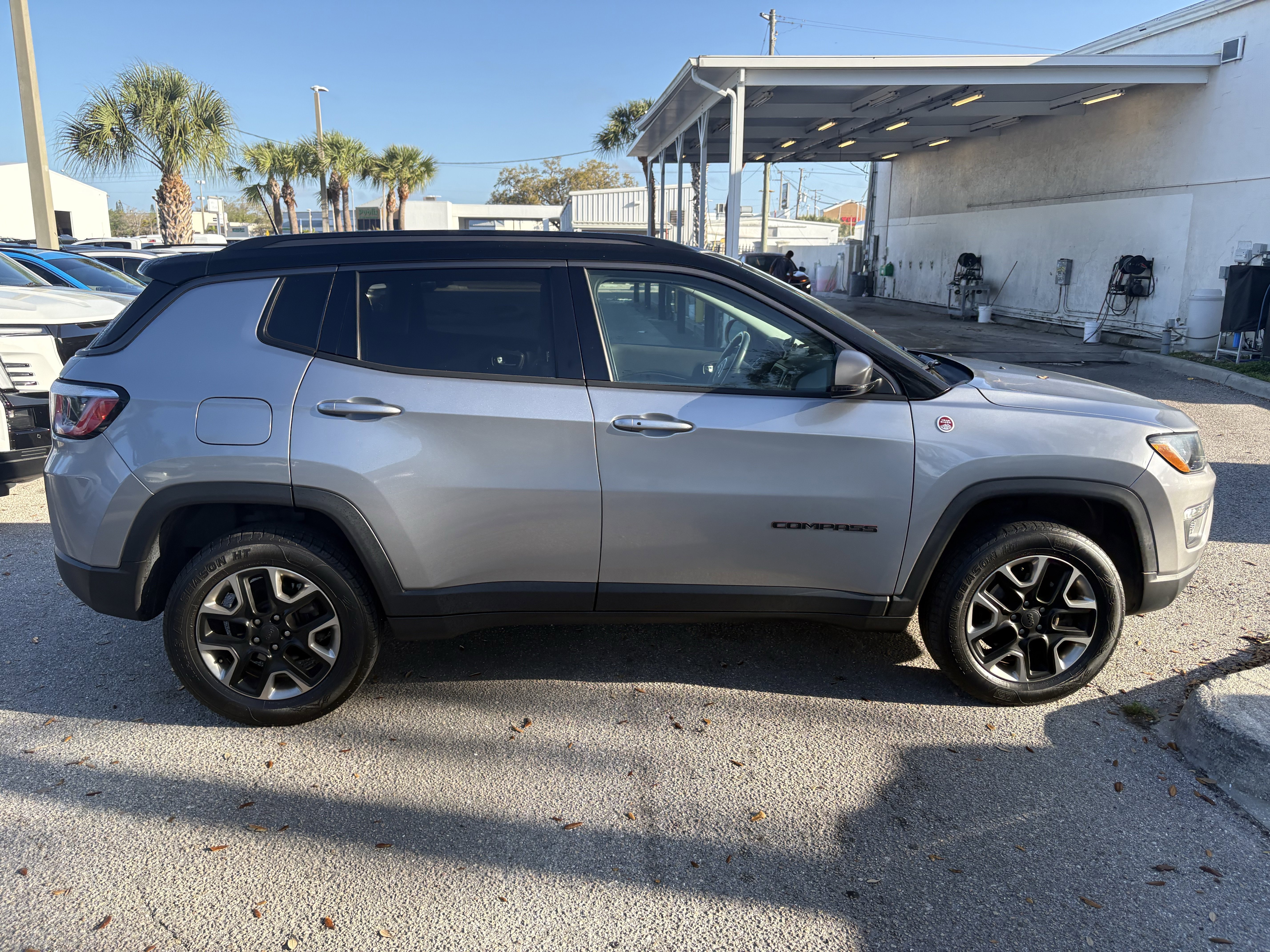 Used 2018 Jeep Compass Trailhawk w/ Leather Interior Group image 8