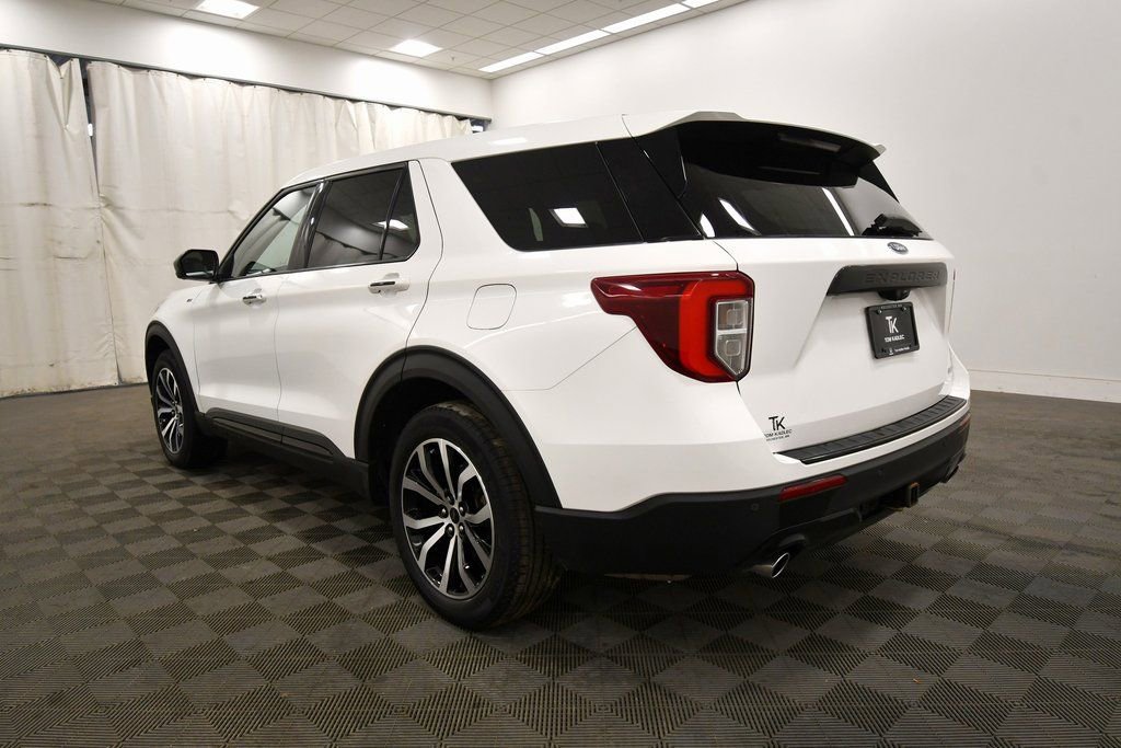 Used 2022 Ford Explorer ST-Line w/ Class IV Trailer Tow Package AWD/4WD image 5