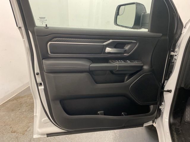 New 2026 RAM 1500 4x4 Crew Cab image 18