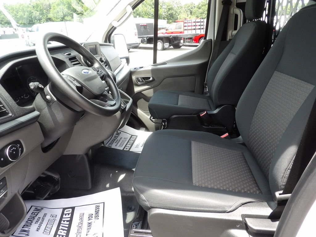 Used 2025 Ford Transit 250 Low Roof w/ Exterior Upgrade Package RWD image 17