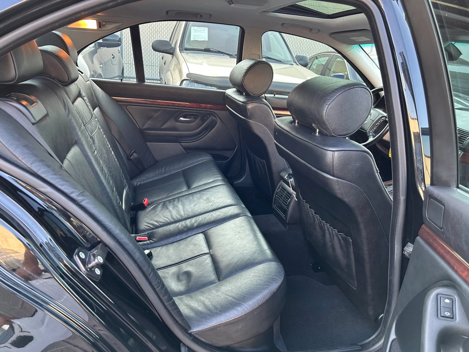 Used 2001 BMW 530i Sedan RWD image 37