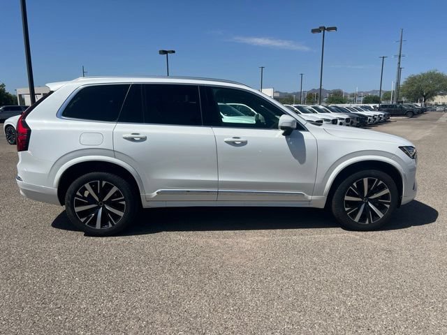 New 2026 Volvo XC90 B5 Core AWD/4WD image 2