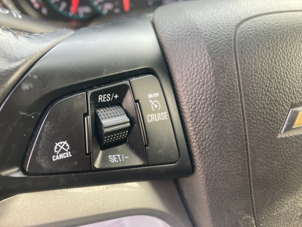 Used 2019 Chevrolet Trax LT w/ LT Convenience Package image 36