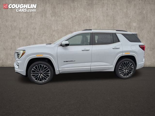 New 2026 GMC Terrain Denali w/ LPO, Black Badging Package image 4