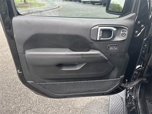 Used 2020 Jeep Gladiator Overland image 10