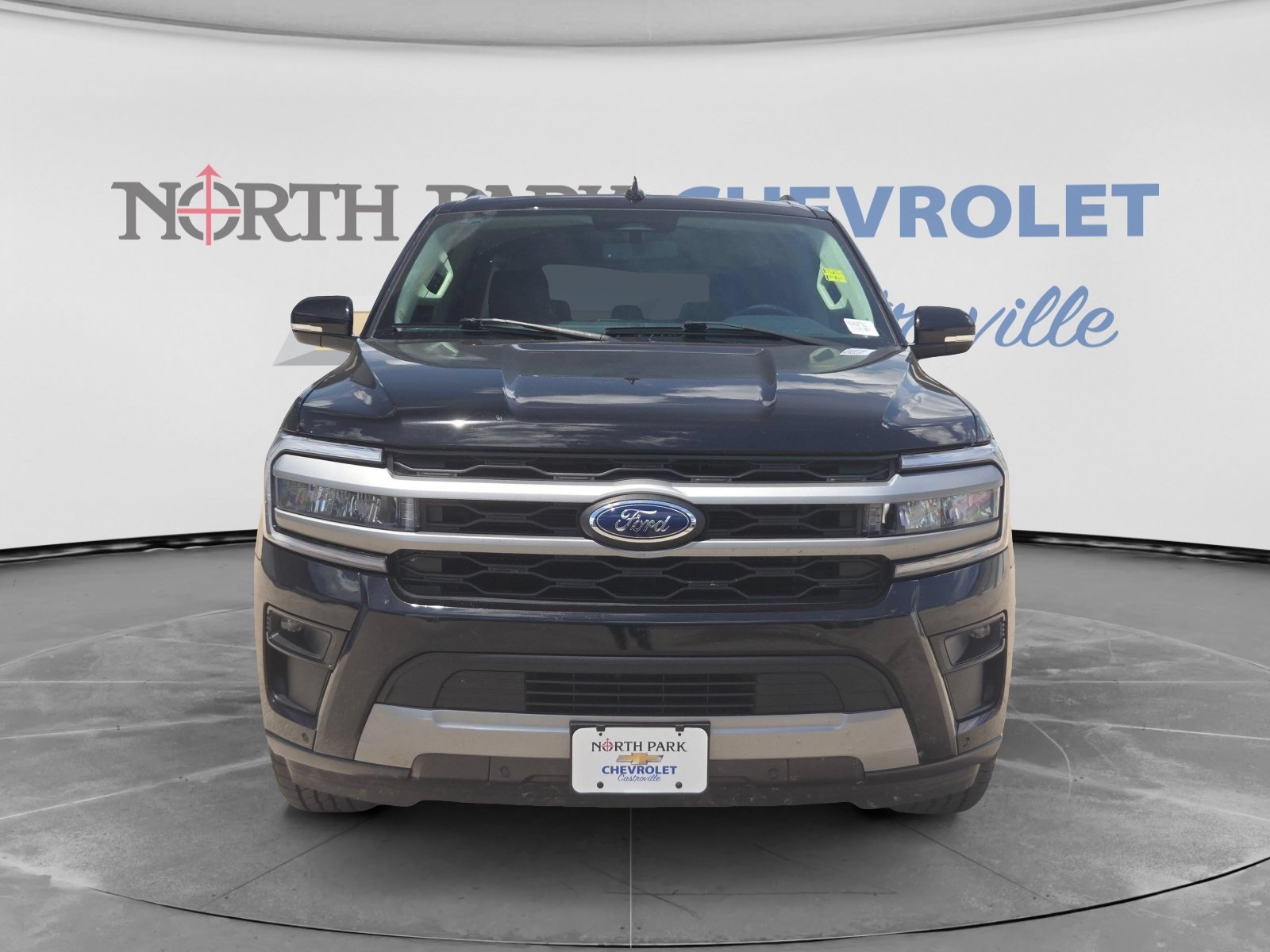Used 2024 Ford Expedition Max XLT RWD image 8