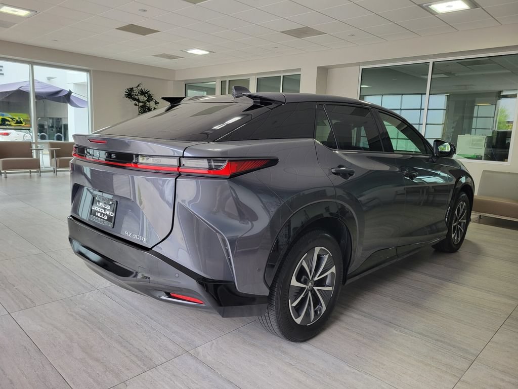 Used 2024 Lexus RZ 300e Premium w/ Technology Package FWD image 5