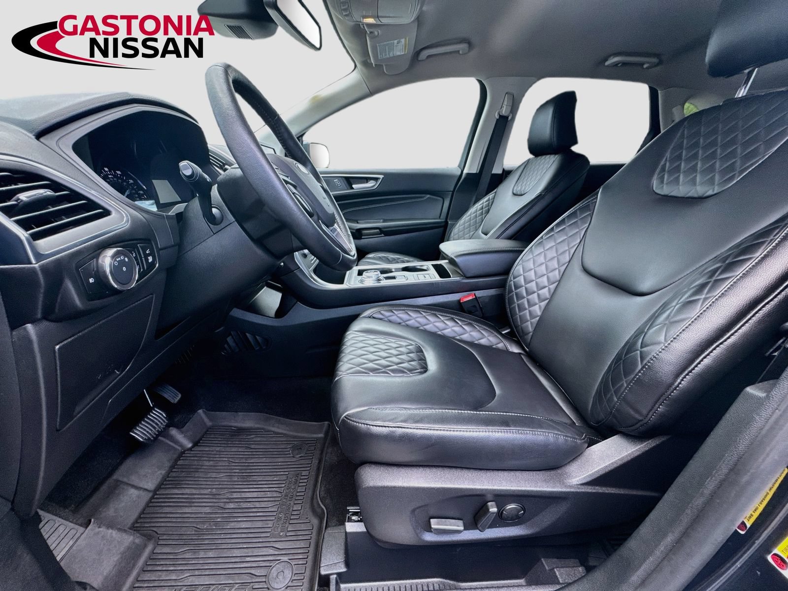 Used 2024 Ford Edge Titanium AWD/4WD image 27