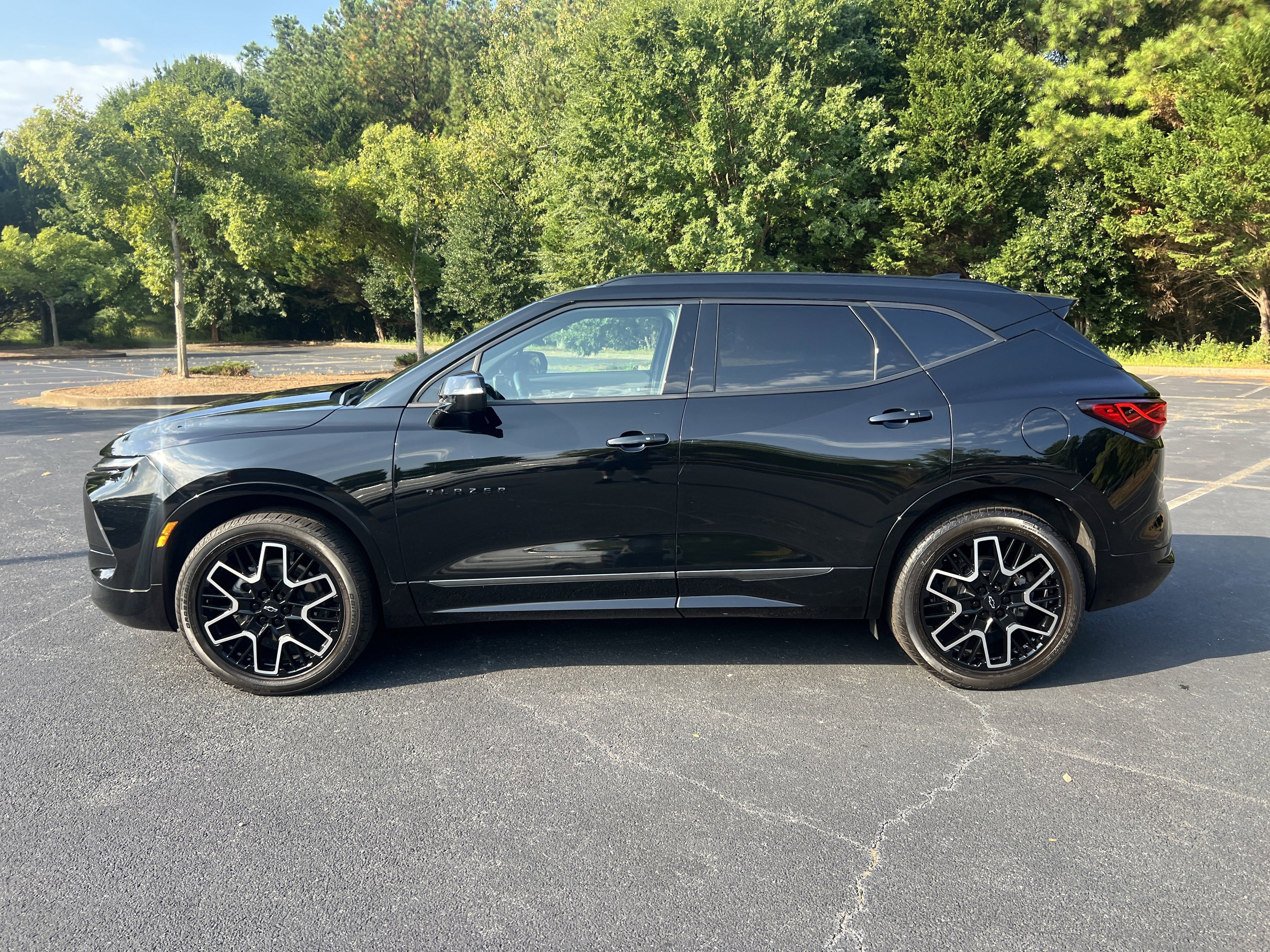 Certified 2023 Chevrolet Blazer RS w/ Enhanced Convenience Package image 8