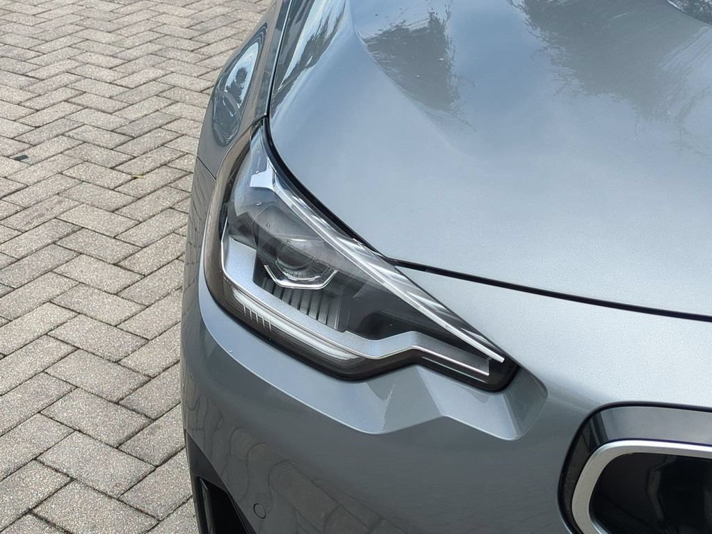 New 2025 BMW 230i Coupe w/ Convenience Package RWD image 10