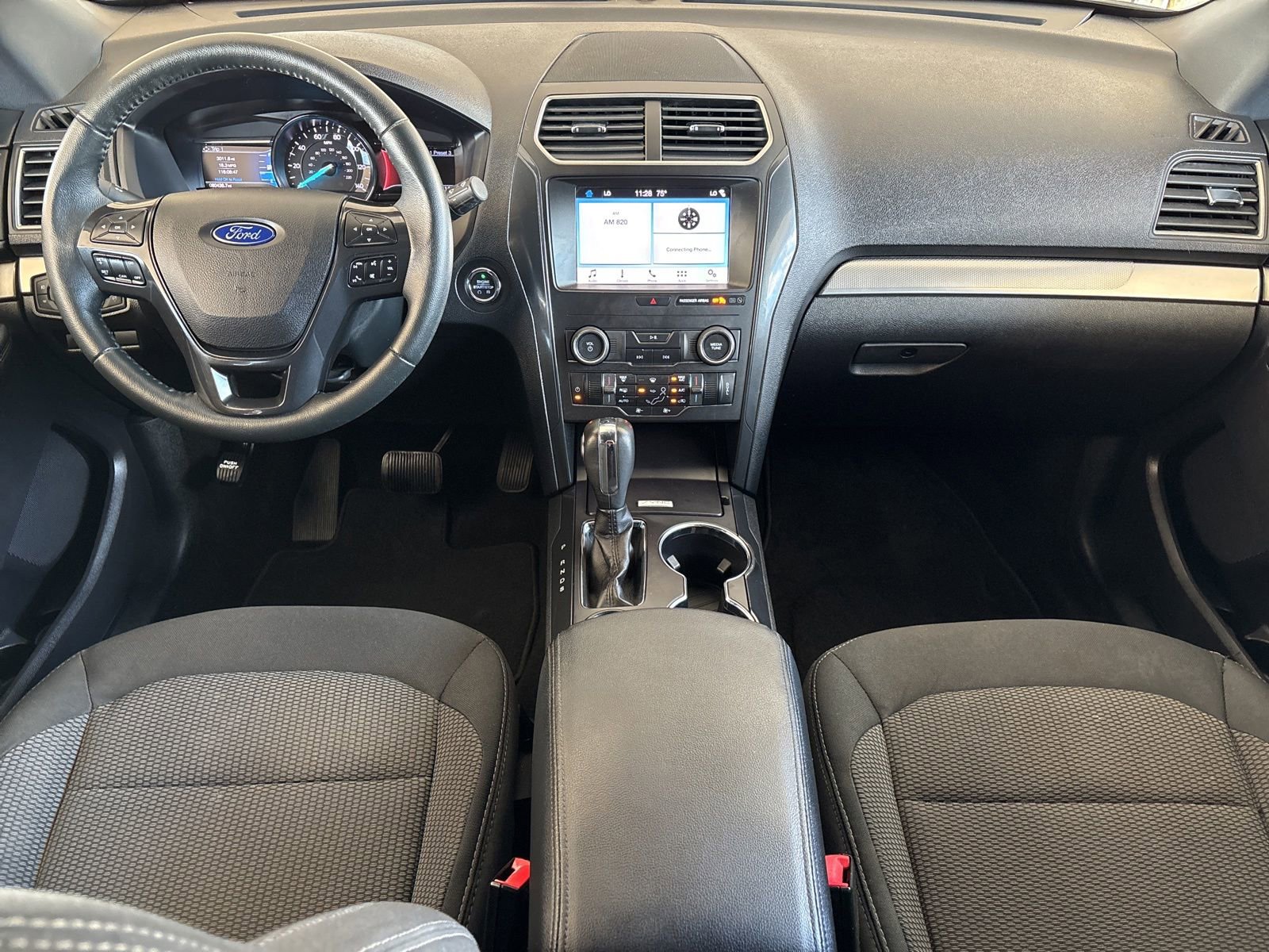 Used 2019 Ford Explorer XLT w/ Equipment Group 201A FWD image 20