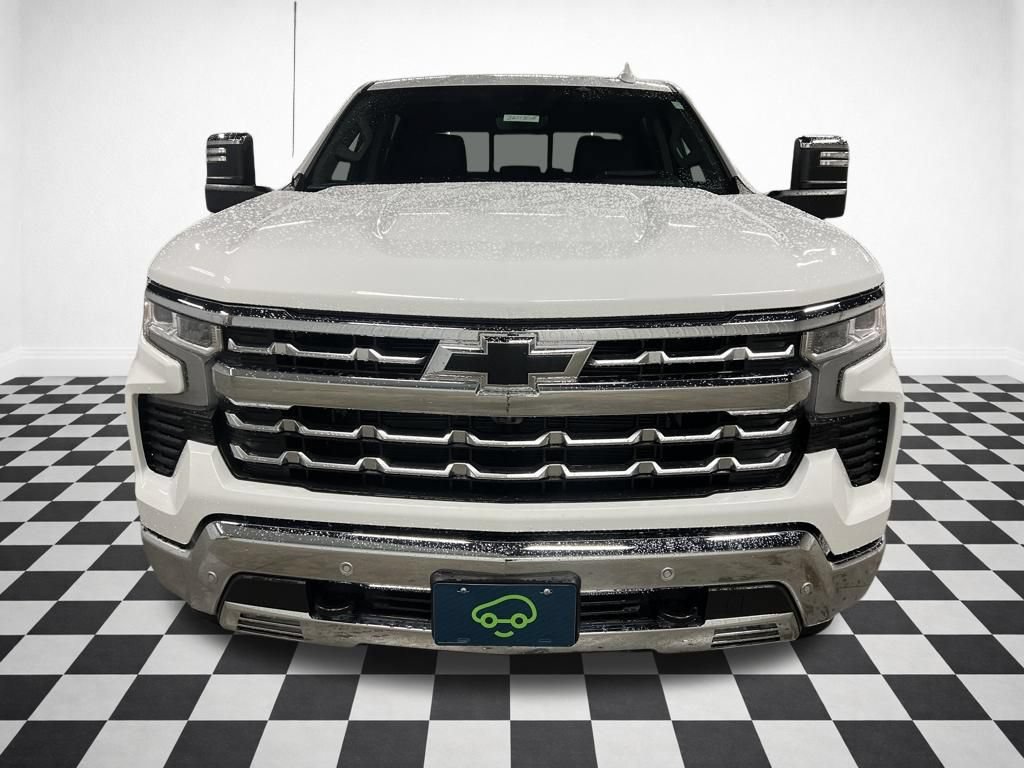 Certified 2025 Chevrolet Silverado 1500 LTZ w/ Technology Package AWD/4WD image 4