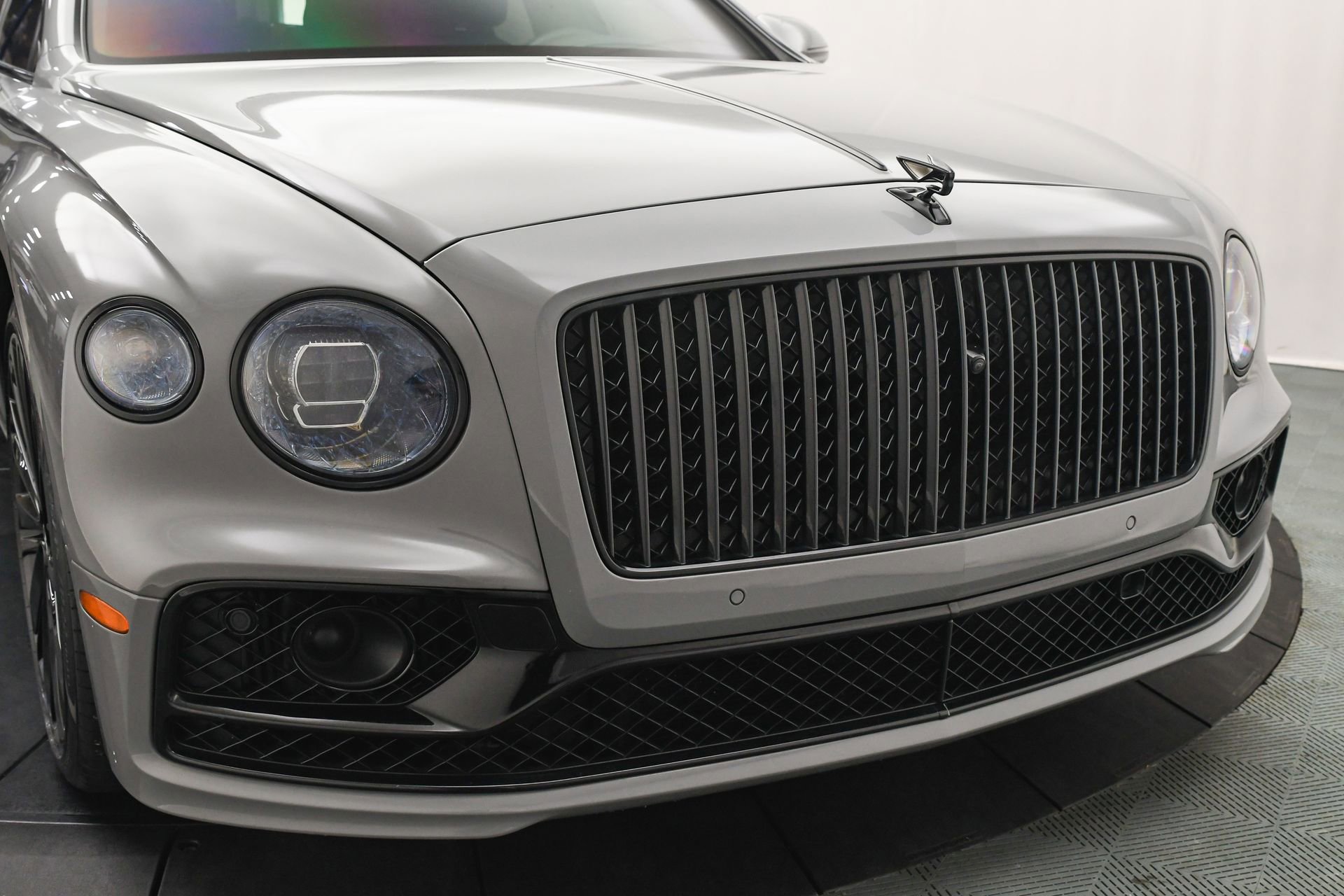 Certified 2023 Bentley Flying Spur W12 image 27