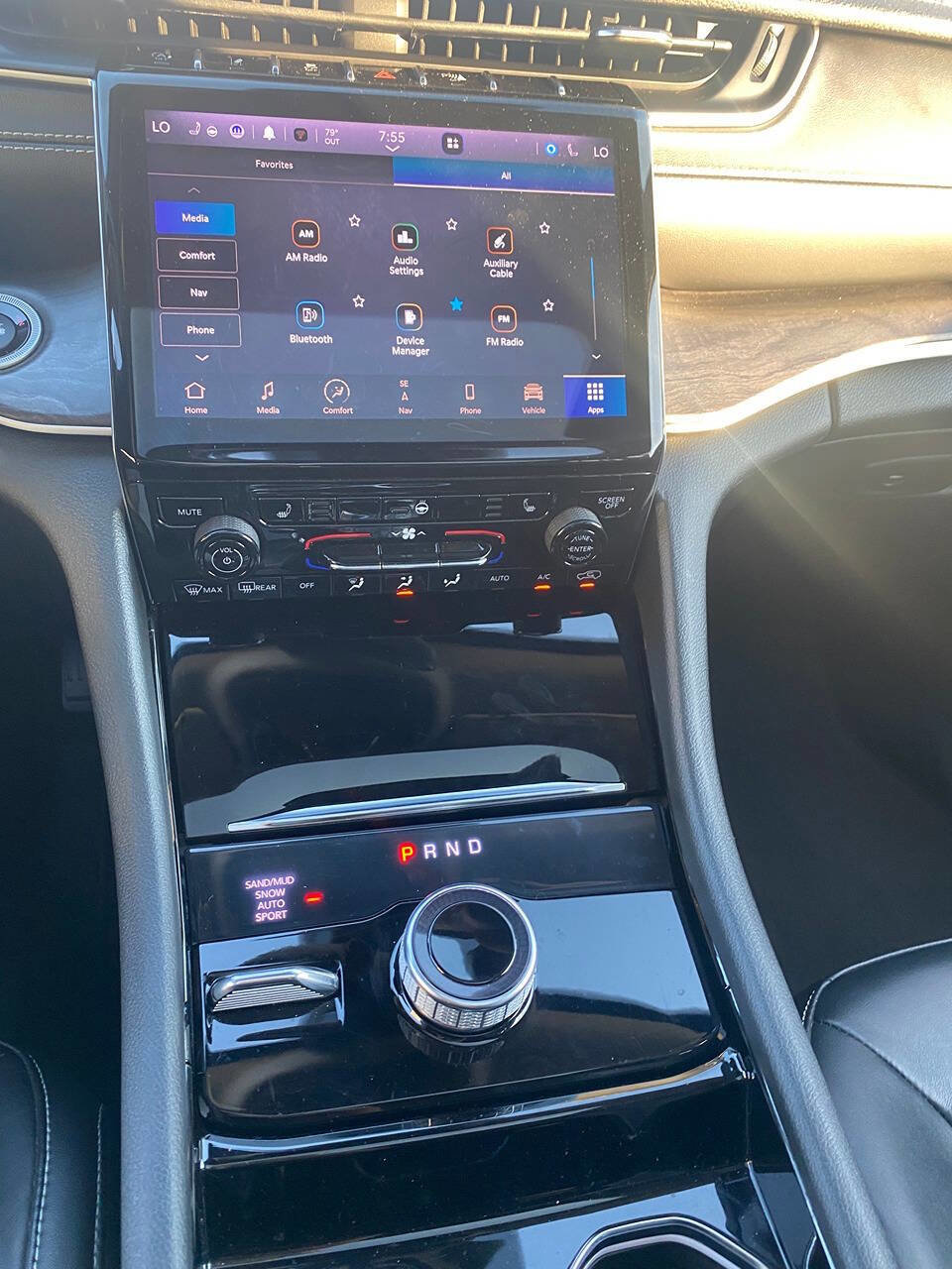 Used 2021 Jeep Grand Cherokee L Limited image 25