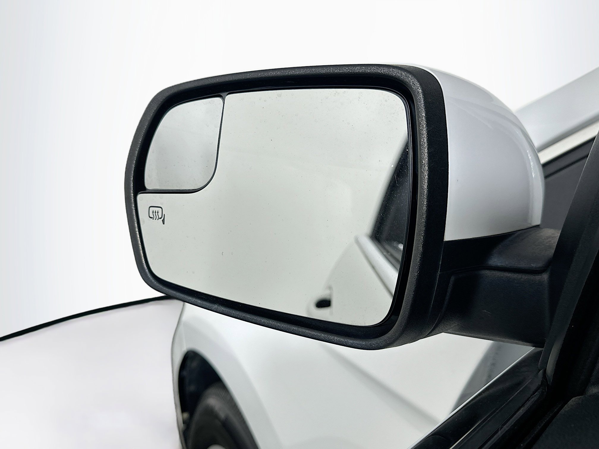 Used 2016 Ford Edge SEL w/ Equipment Group 201A image 16