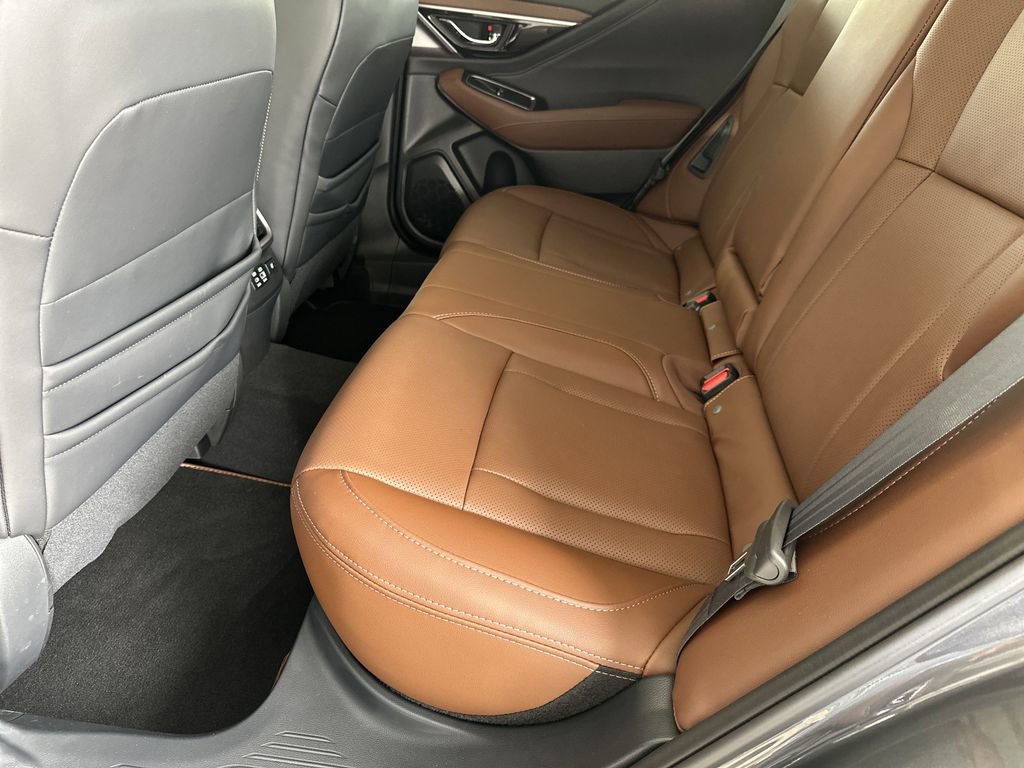 Used 2025 Subaru Outback Touring w/ Popular Package #2 image 31