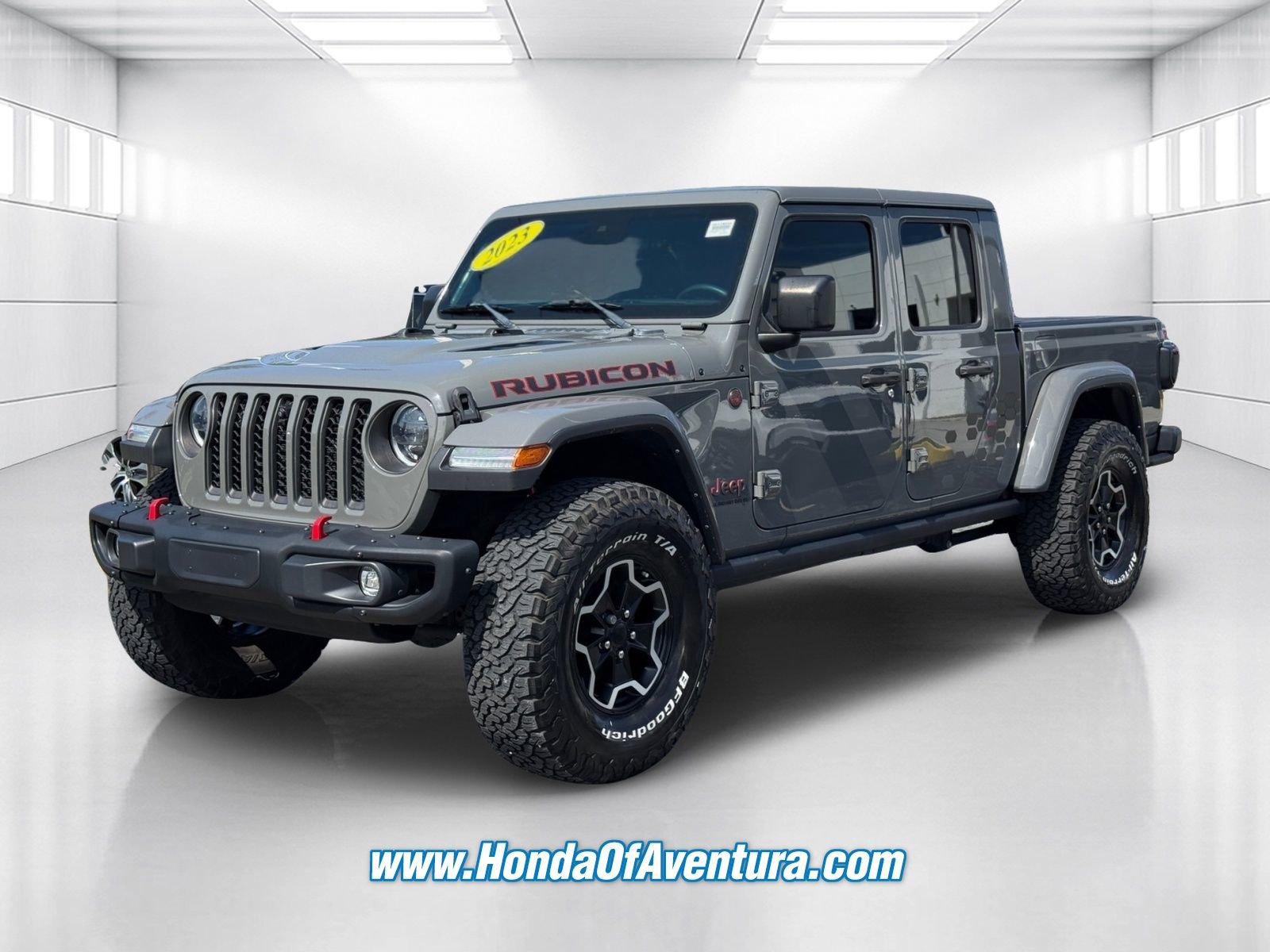 Used 2023 Jeep Gladiator Rubicon w/ LED Lighting Group AWD/4WD image 3