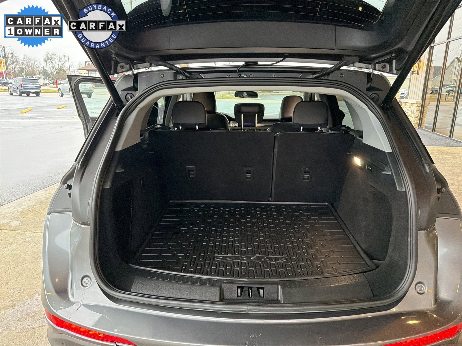 Used 2022 Lincoln Corsair AWD w/ Premium Package image 6