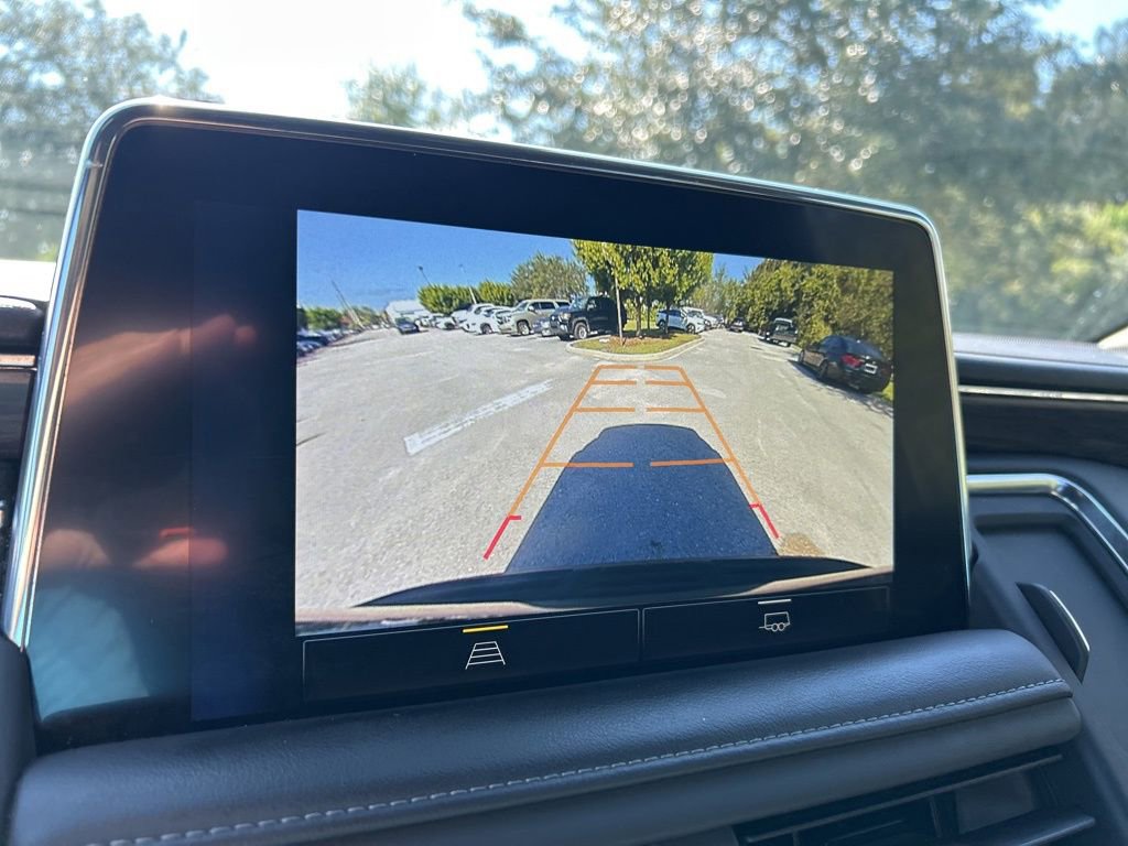 Used 2023 Chevrolet Suburban LT image 27