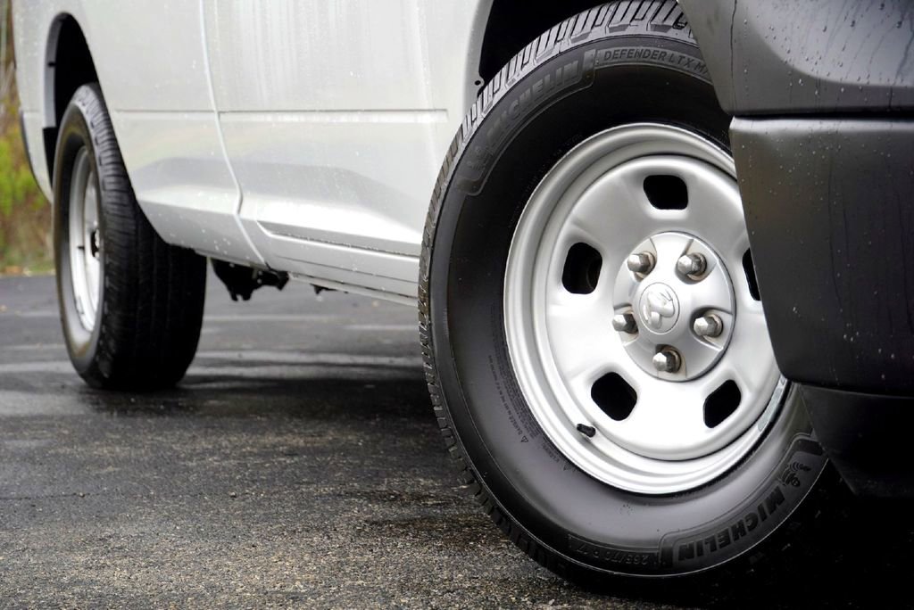 Used 2018 RAM 1500 Tradesman image 4