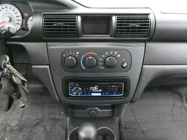 Used 2006 Dodge Stratus SXT image 29