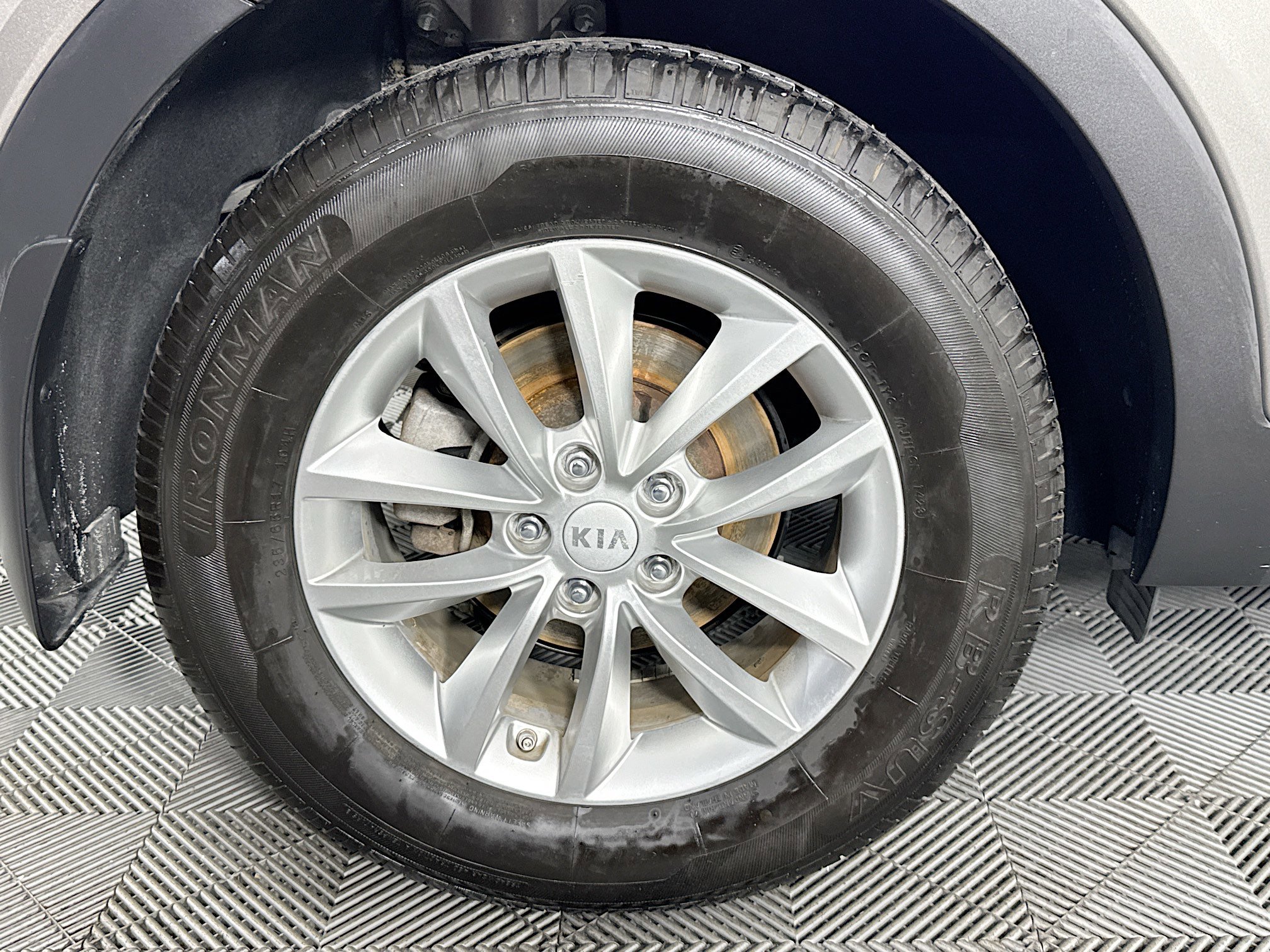 Used 2018 Kia Sorento LX image 31