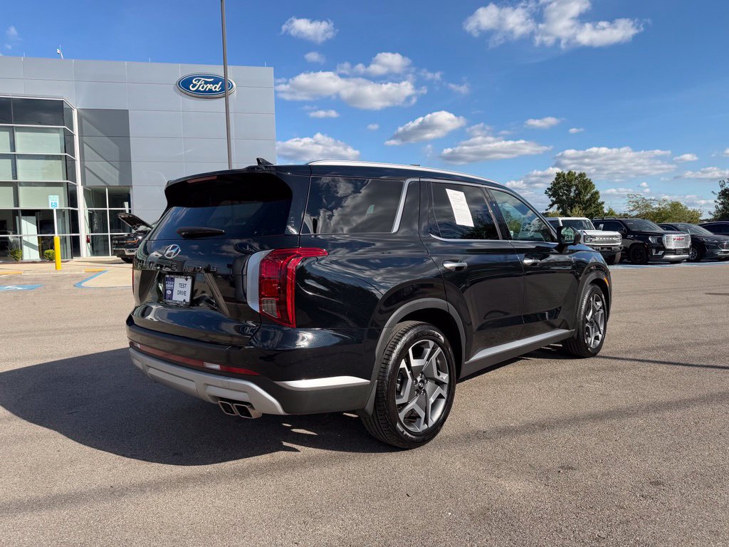 Used 2024 Hyundai Palisade SEL FWD image 6