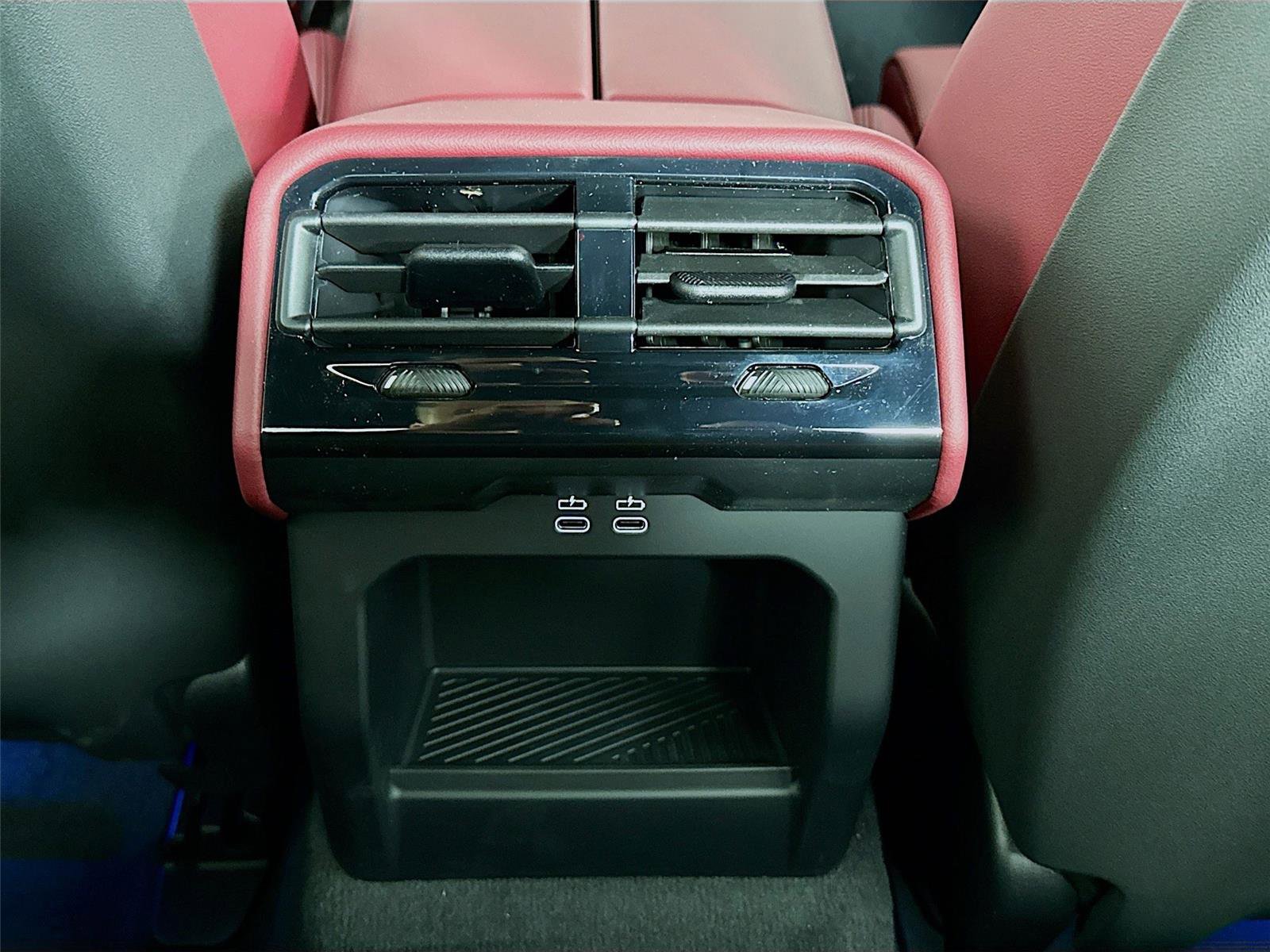 New 2026 BMW 530i xDrive w/ M Sport Package image 27