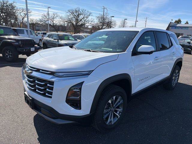 New 2026 Chevrolet Equinox LT w/ Safety and Technology Package FWD image 7