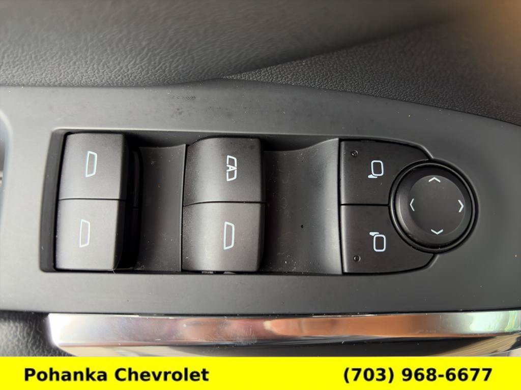 Certified 2025 Chevrolet Traverse LT w/ Driver Confidence Package AWD/4WD image 19