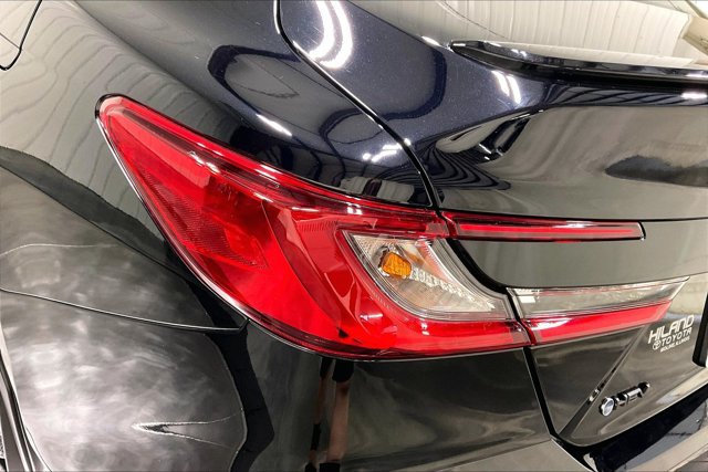 Used 2025 Toyota Camry SE FWD image 30