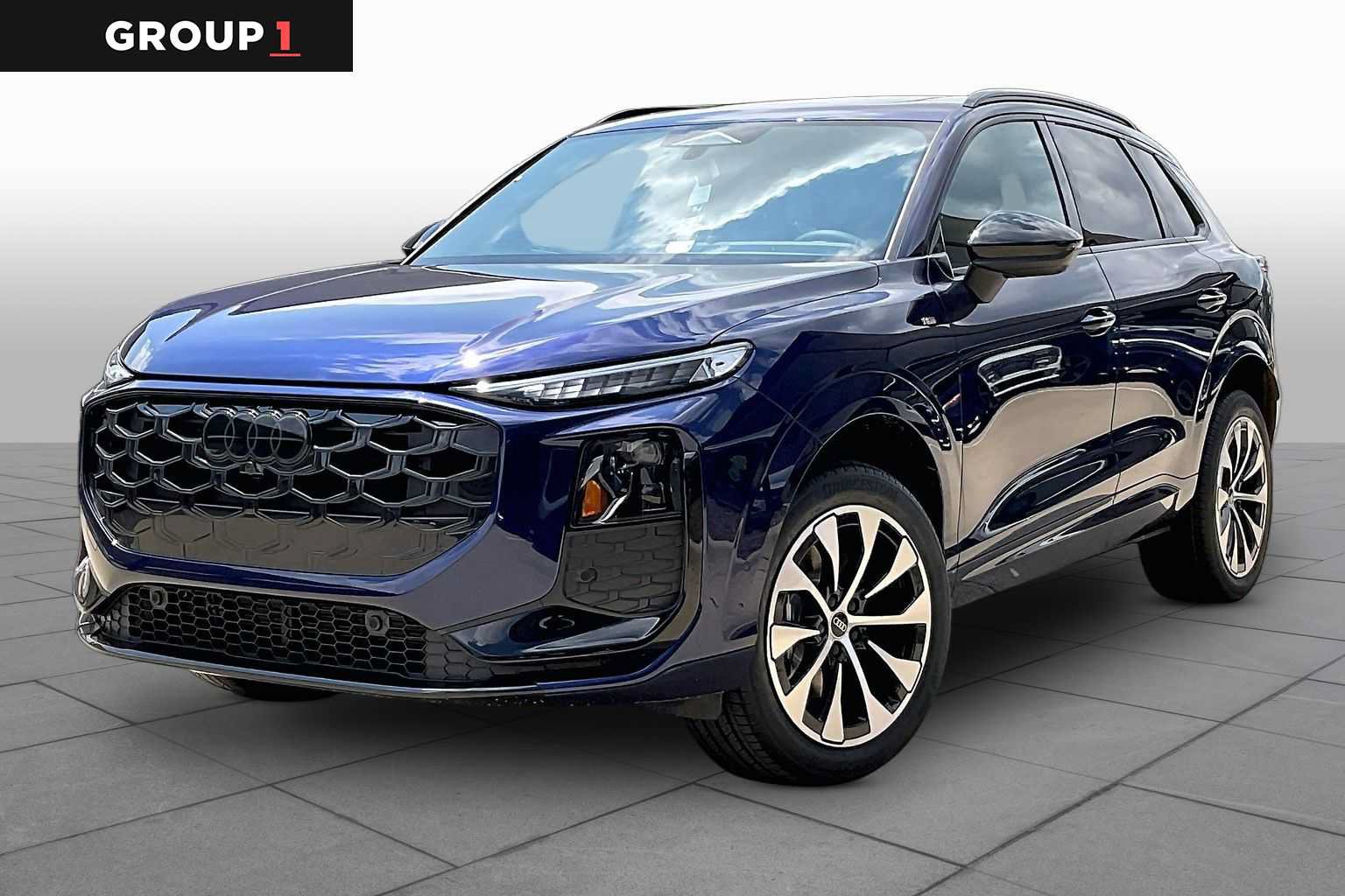 New 2026 Audi Q3 quattro 2.0T AWD/4WD image 1