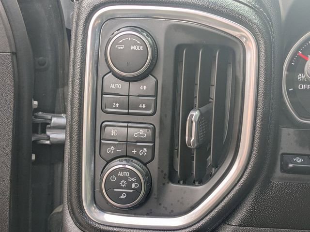 Used 2021 Chevrolet Silverado 1500 High Country w/ Technology Package image 16